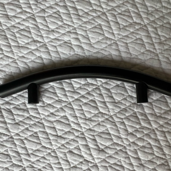 Matte black curve handles - Picture 3 of 4